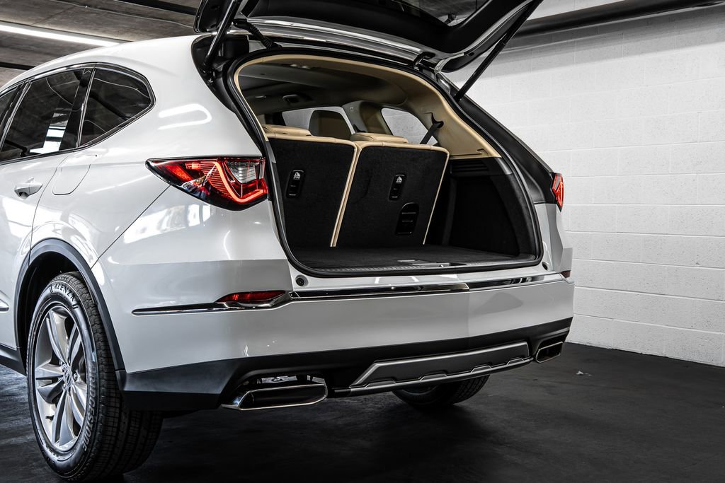 New 2026 Acura MDX SH-AWD image 17
