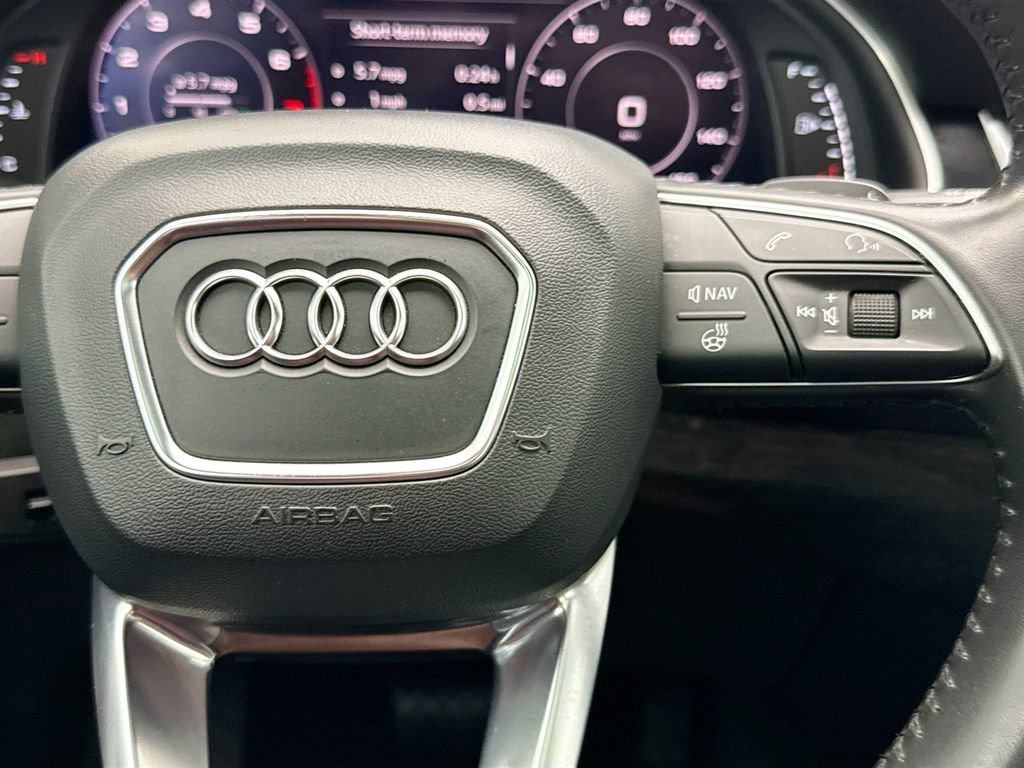 Used 2018 Audi Q7 3.0T Prestige w/ Prestige Package image 12