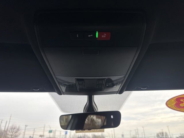 Used 2023 Volkswagen Atlas Cross Sport SE w/ Black Wheel Package image 19