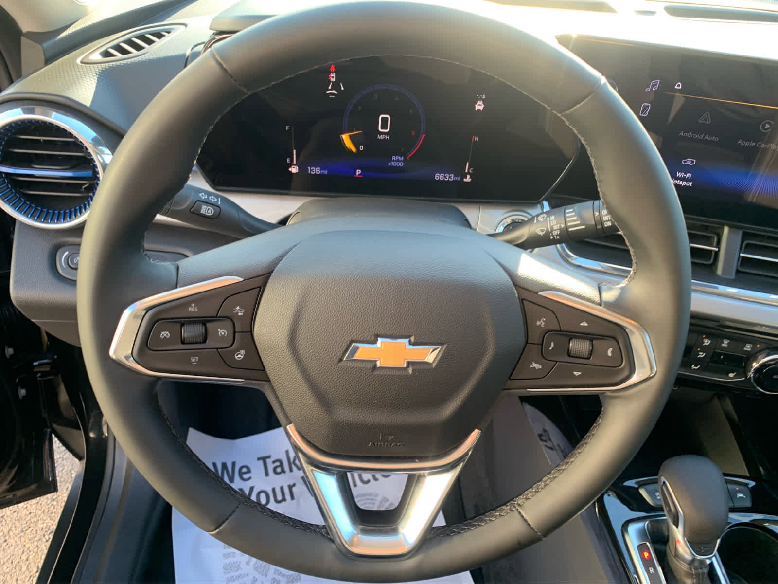 Used 2025 Chevrolet Trax LT w/ Driver Confidence Package image 15