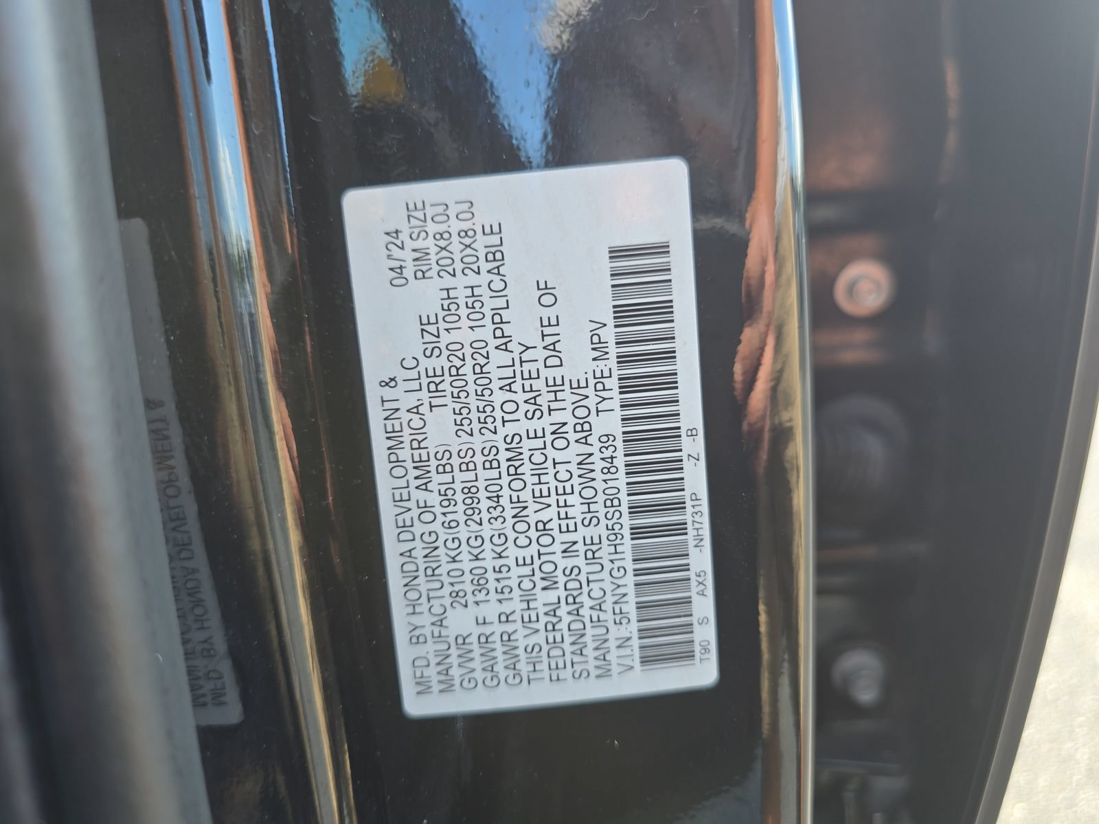 Used 2025 Honda Pilot Black Edition image 32