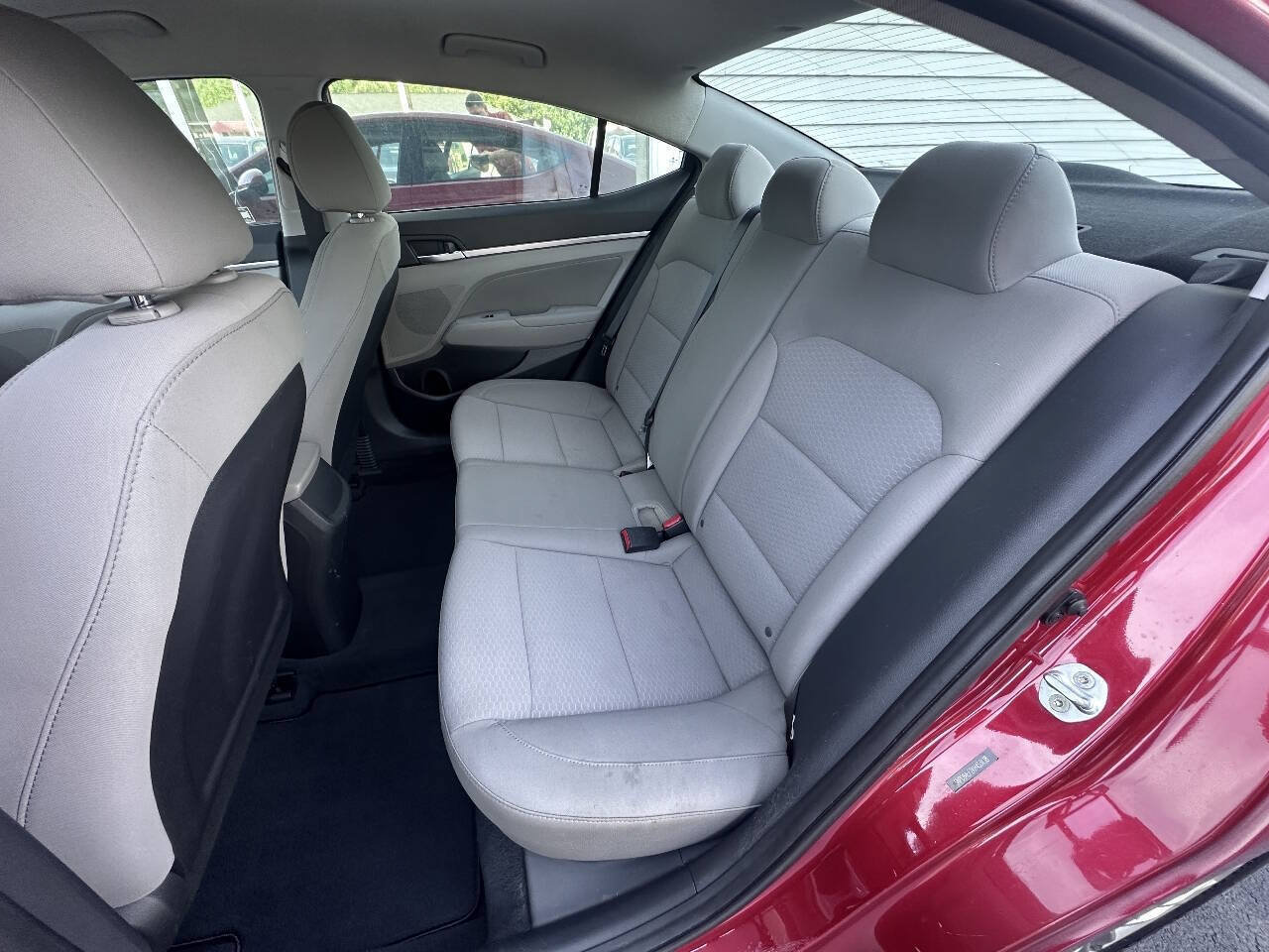 Used 2019 Hyundai Elantra SEL FWD image 11