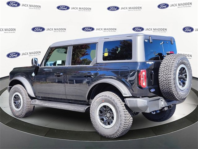 New 2025 Ford Bronco Outer Banks image 3