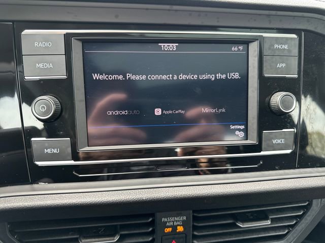 Certified 2023 Volkswagen Jetta SE w/ Panoramic Sunroof Package FWD image 28