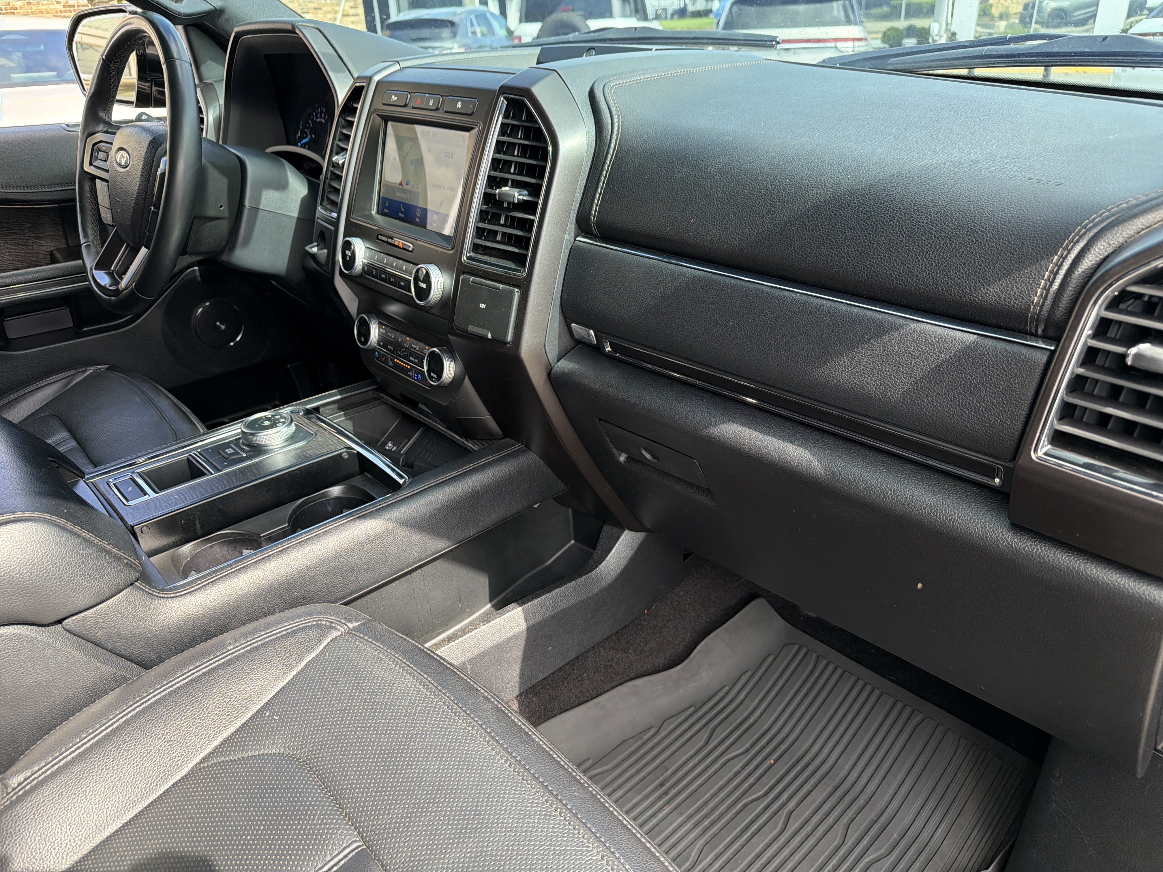Used 2021 Ford Expedition Limited RWD image 14