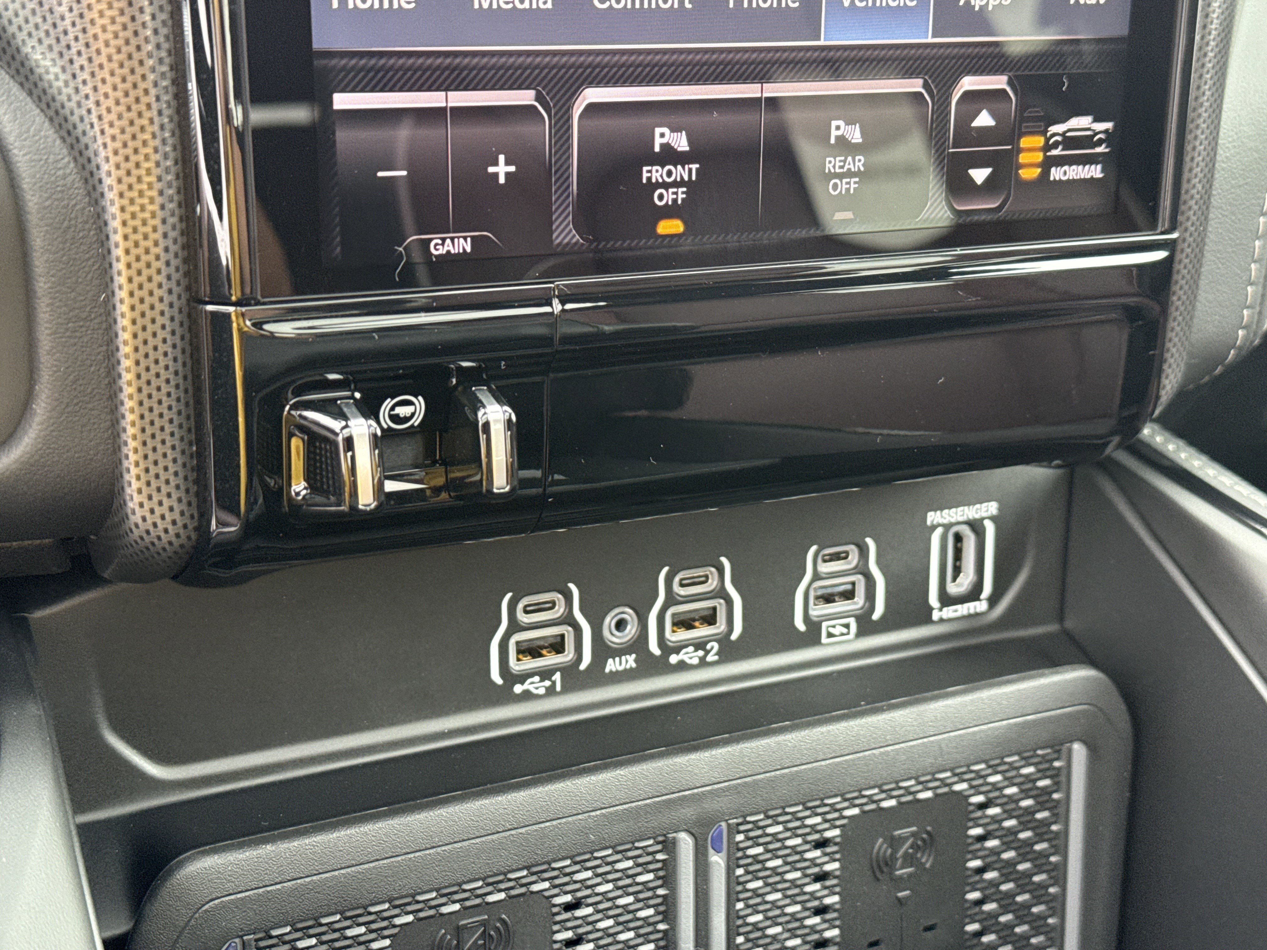 New 2026 RAM 1500 Limited image 34