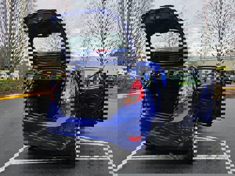 Used 2014 Ford Fiesta SE w/ Equipment Group 201A image 28