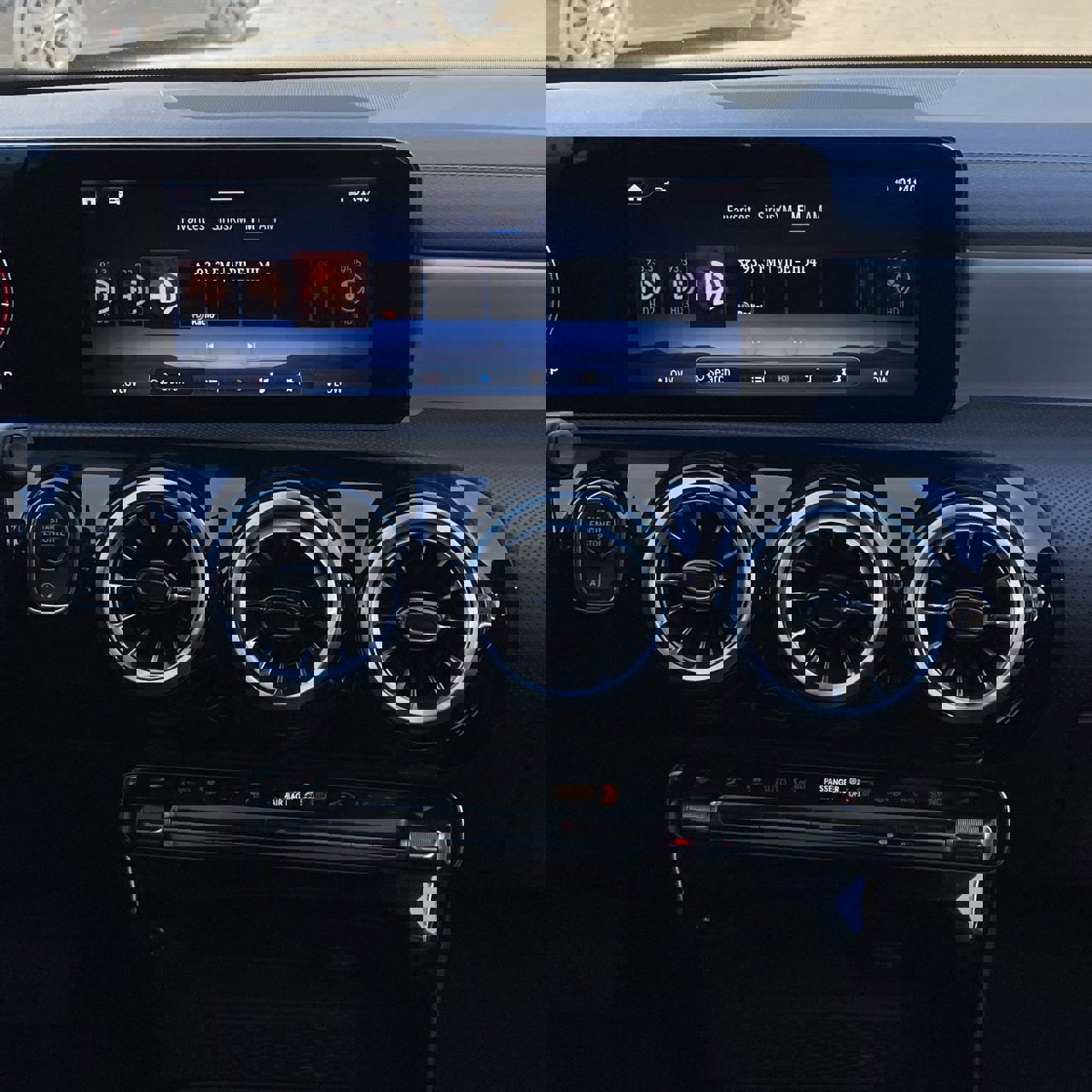 Used 2025 Mercedes-Benz CLA 250 image 17