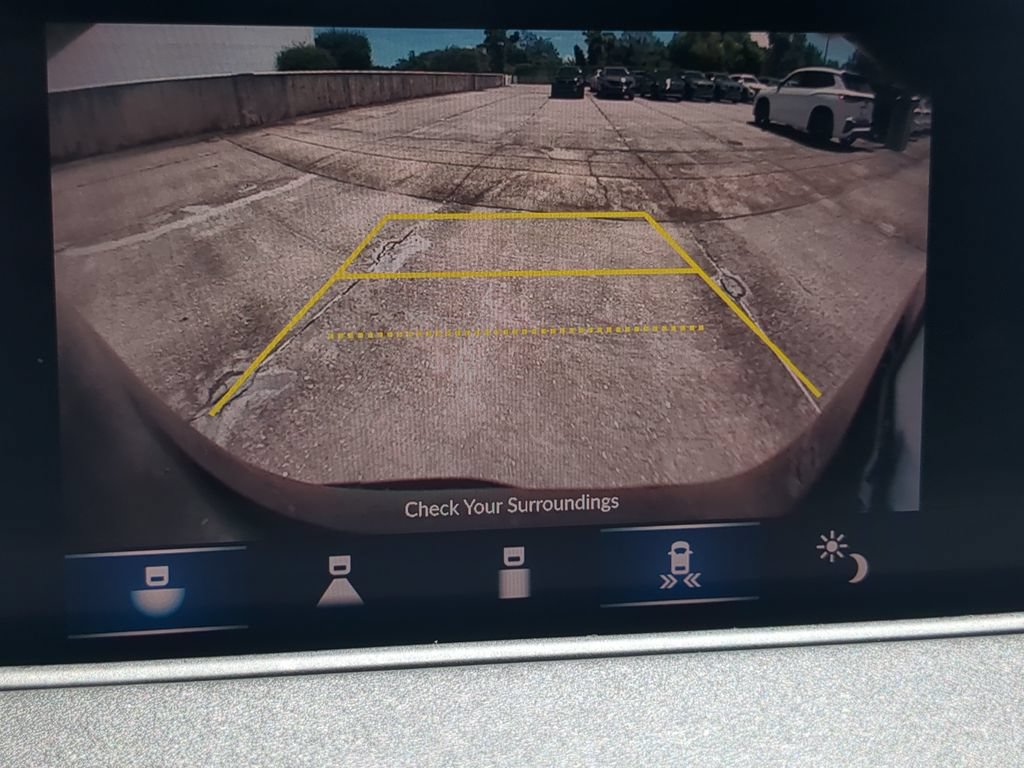 Used 2024 Acura MDX w/ Technology Package FWD image 23