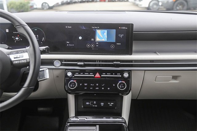 Certified 2025 Hyundai Tucson SEL image 14