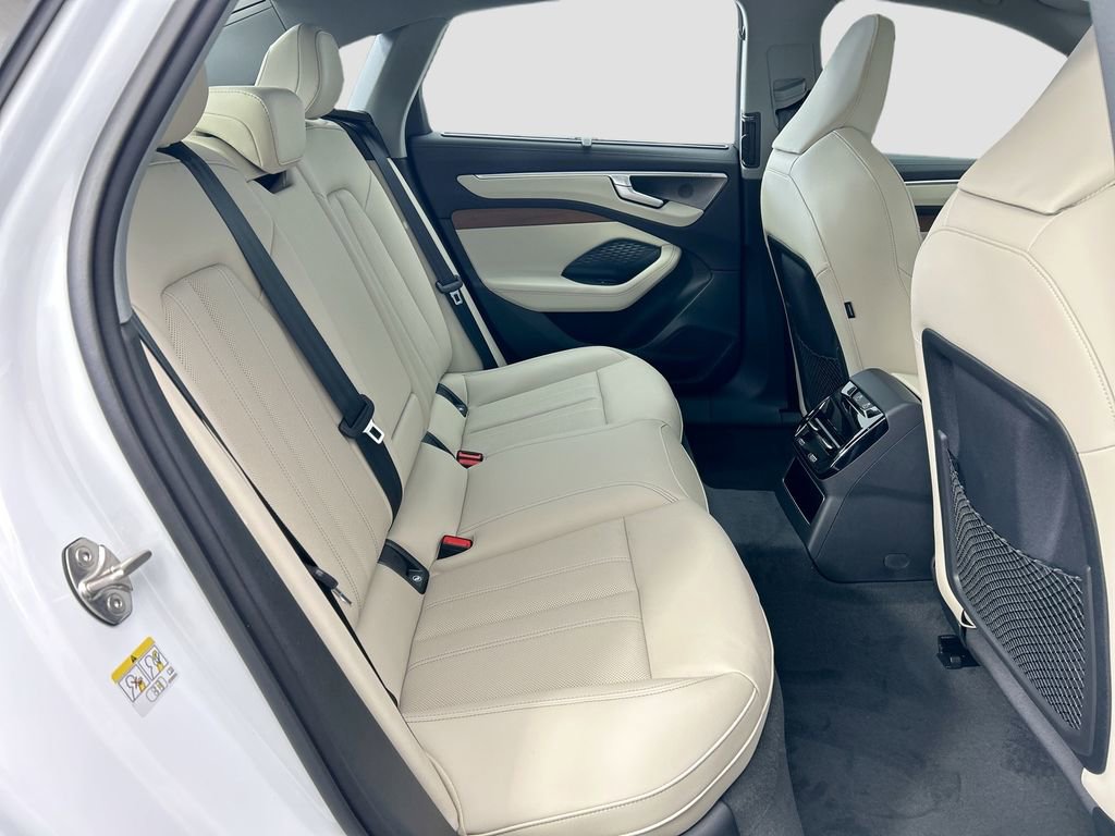 Used 2026 Audi A6 Premium Plus w/ Premium Plus Package AWD/4WD image 23