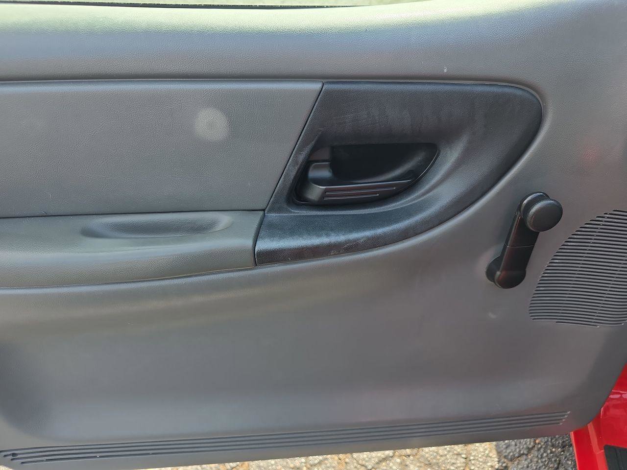Used 2011 Ford Ranger XL RWD image 5