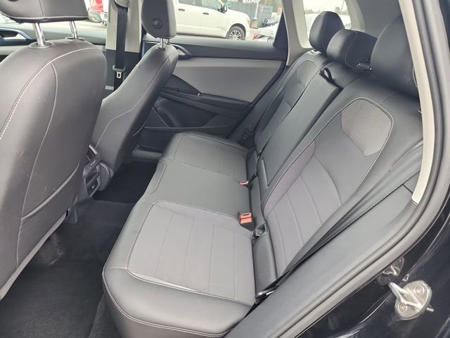 Used 2024 Volkswagen Taos SE image 23