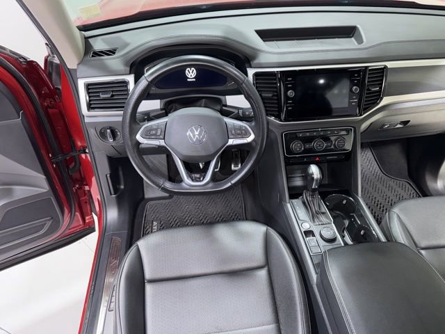 Used 2023 Volkswagen Atlas SEL R-Line image 19
