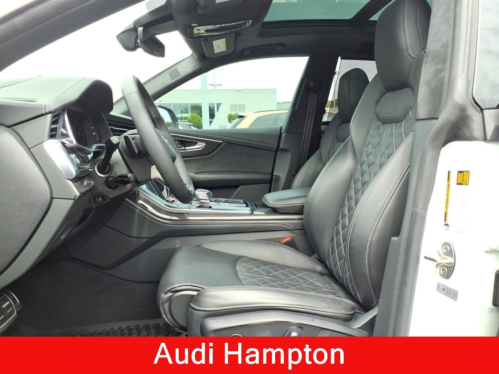 Used 2023 Audi SQ8 Prestige AWD/4WD image 14