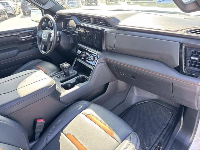 Used 2024 GMC Sierra 1500 AT4 w/ Technology Package image 30