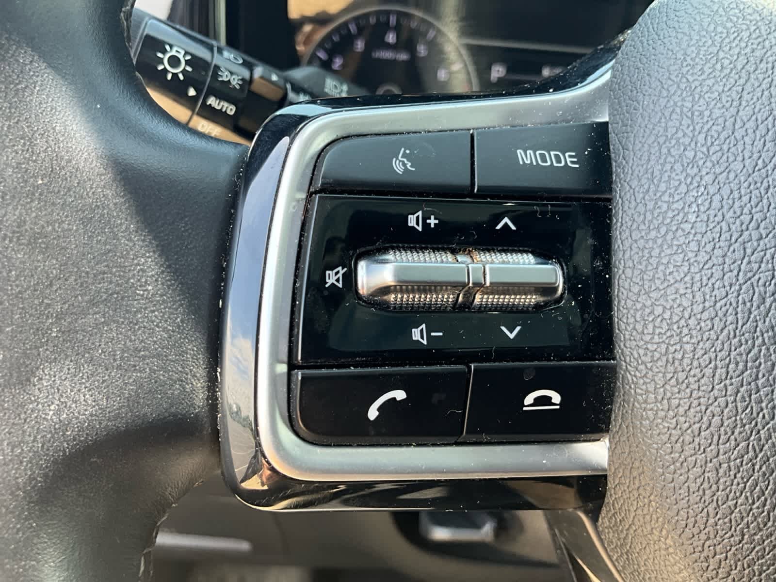 Used 2022 Kia Sorento SX FWD image 18