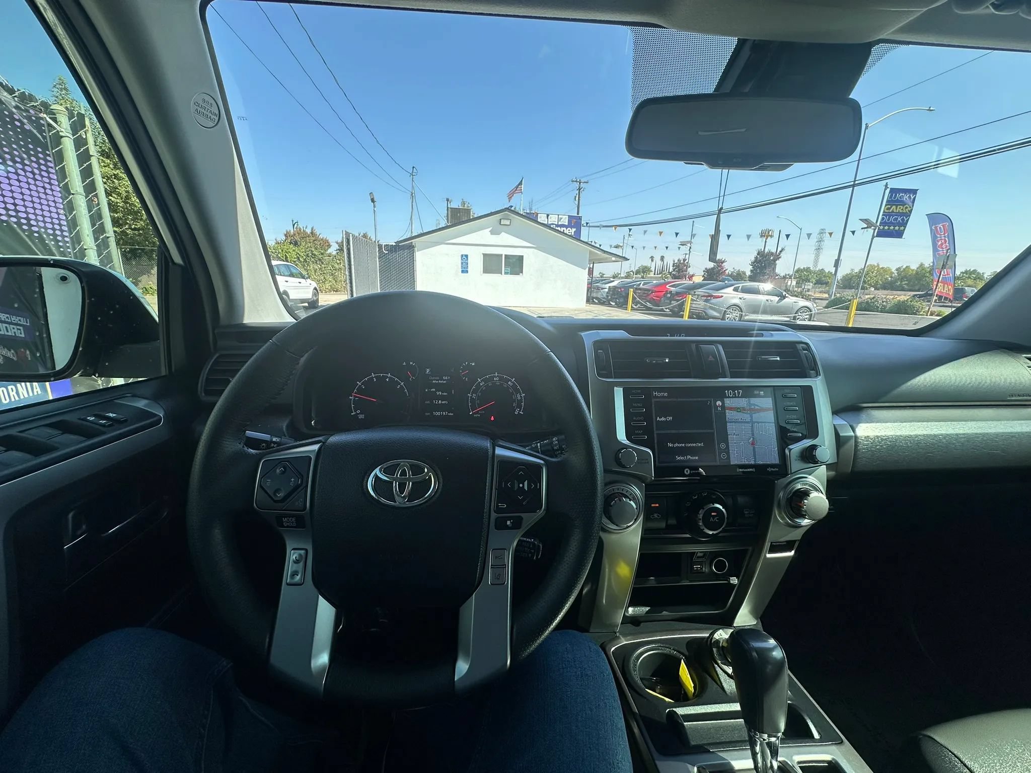 Used 2021 Toyota 4Runner SR5 Premium AWD/4WD image 31