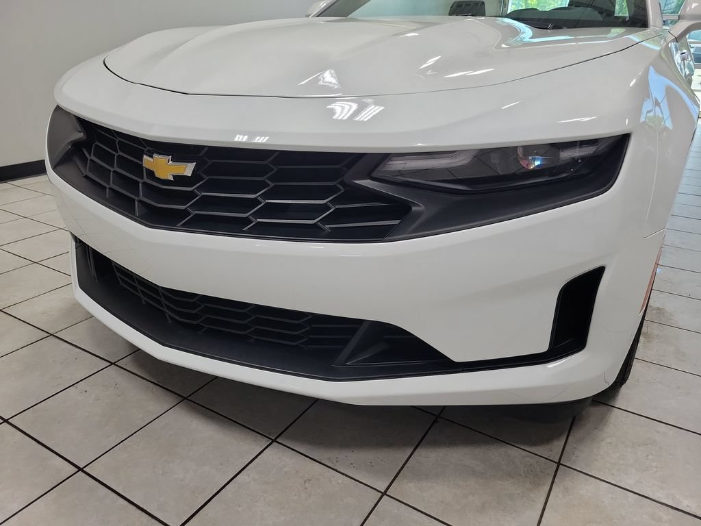 Used 2023 Chevrolet Camaro LT RWD image 24
