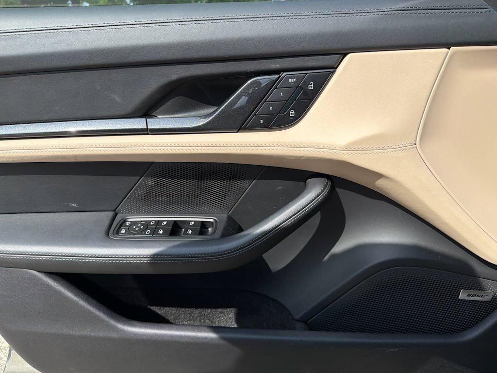 Certified 2024 Porsche Taycan 4S AWD/4WD image 12
