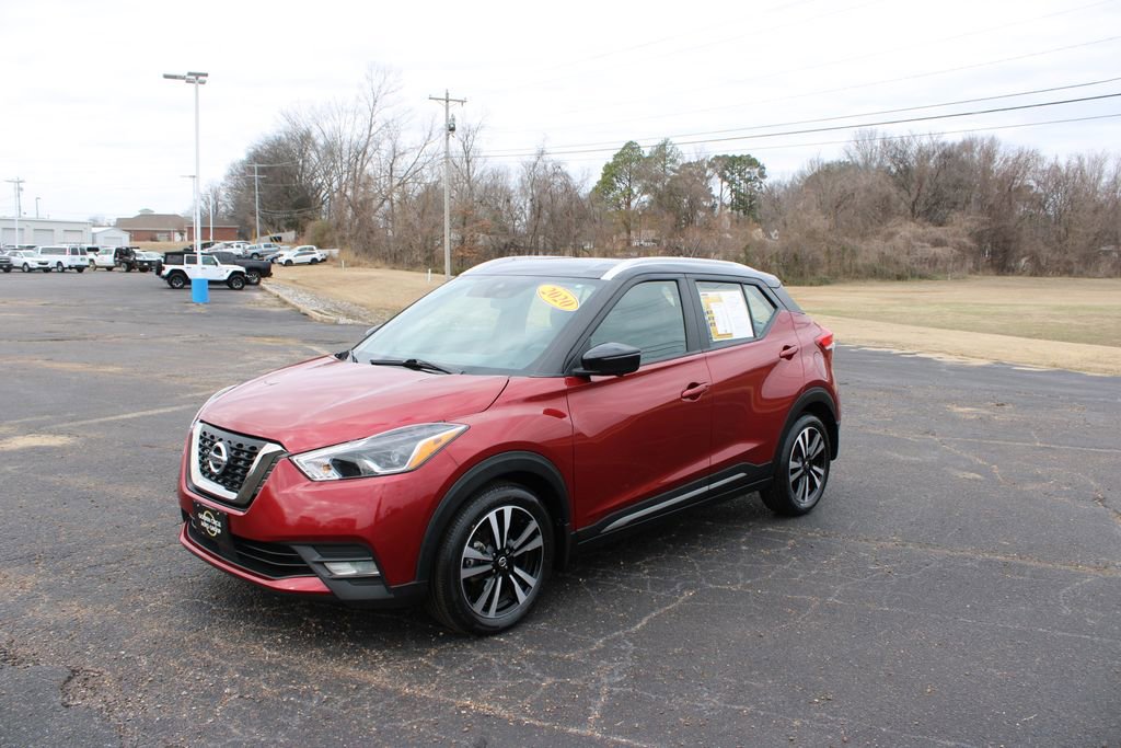 Used 2020 Nissan Kicks SR image 4