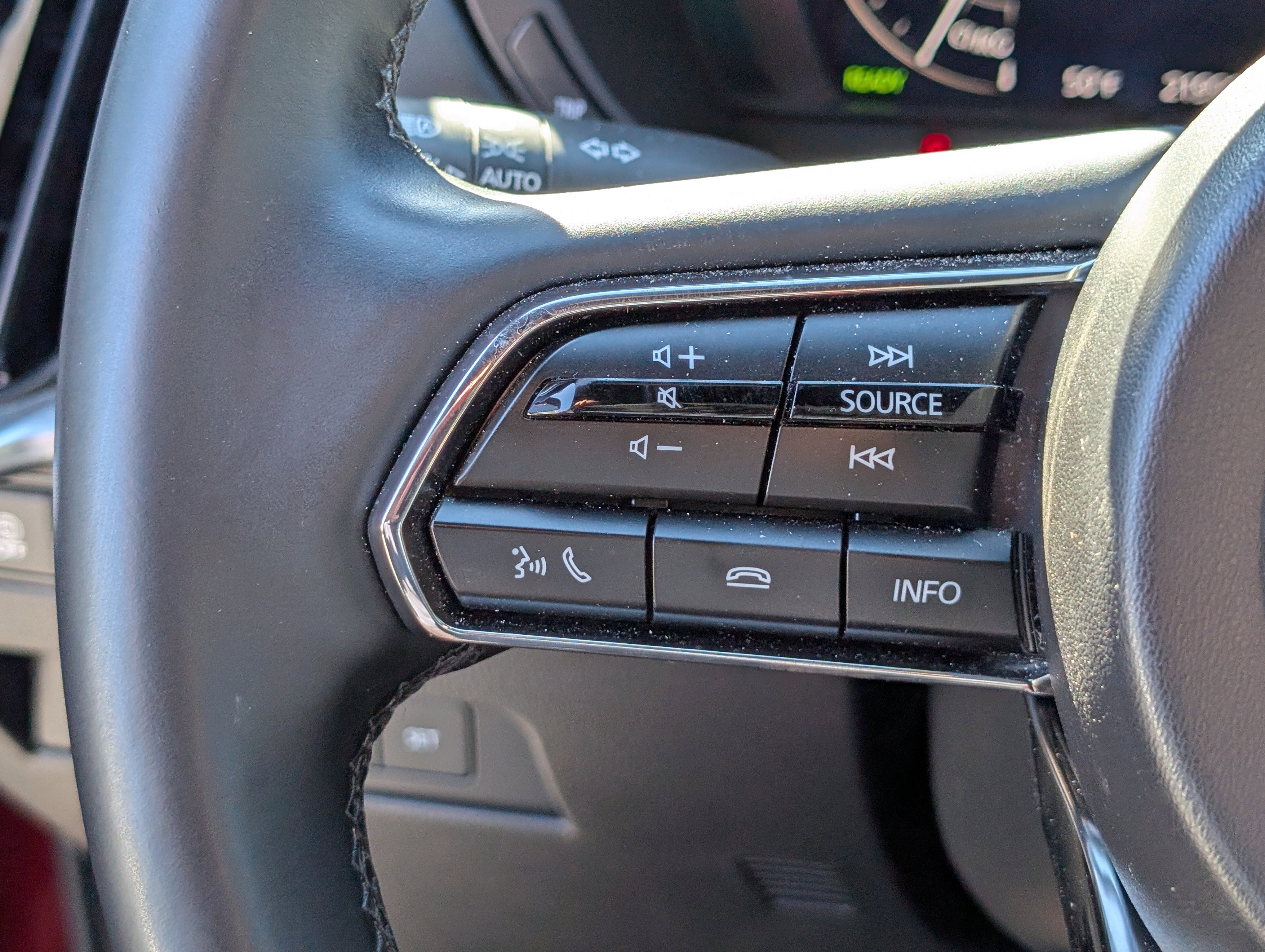 Used 2024 MAZDA CX-90 Plug-In Hybrid w/ Premium Plus image 26