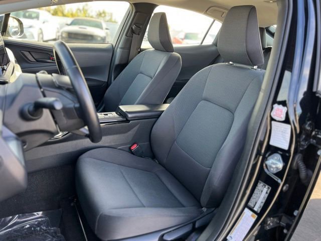 Used 2024 Toyota Prius LE image 13