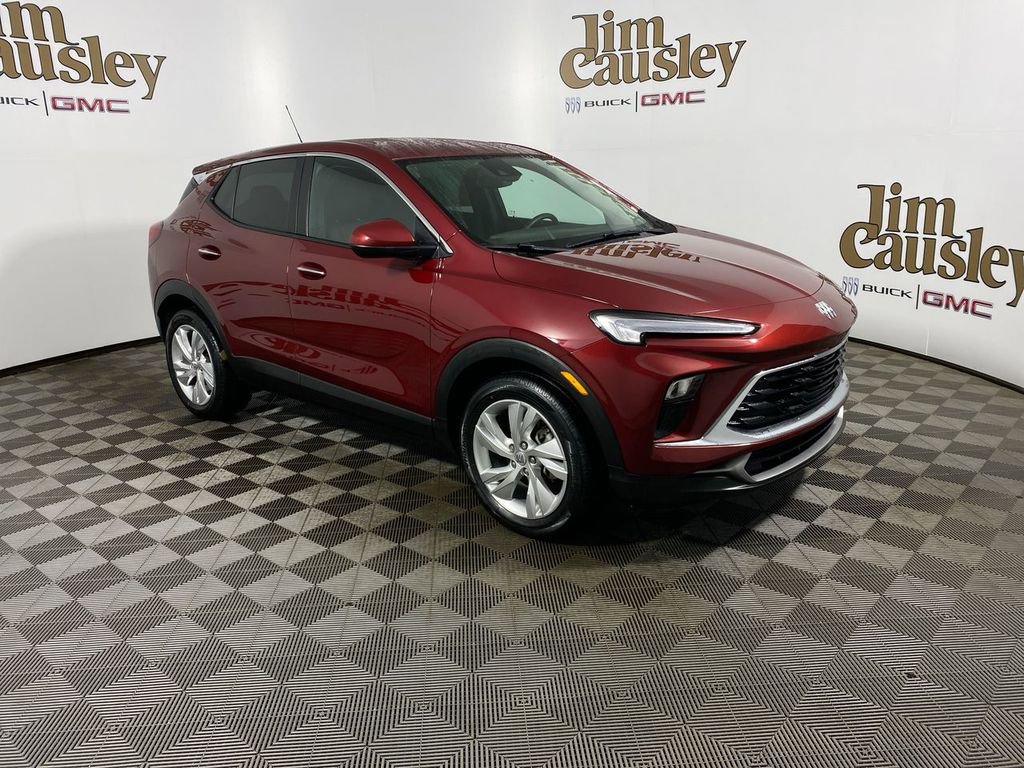 Used 2024 Buick Encore GX Preferred w/ Comfort Package image 1