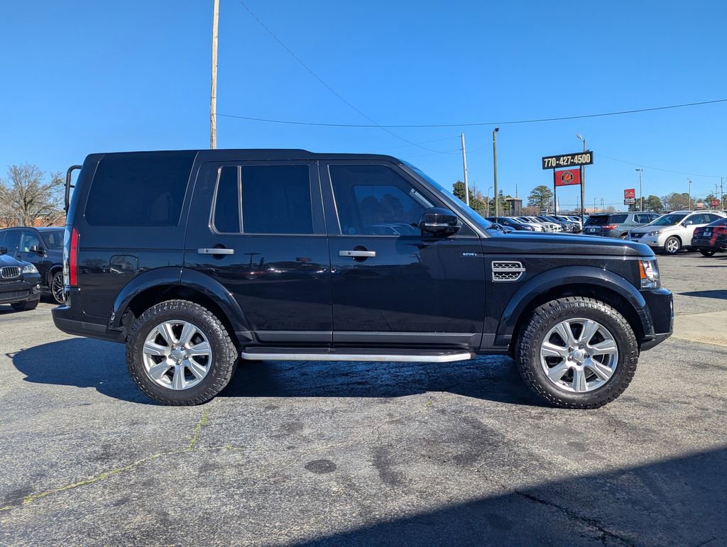 Used 2016 Land Rover LR4 HSE Silver Edition image 4