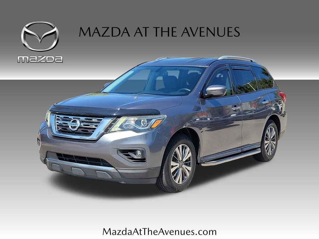 Used 2017 Nissan Pathfinder SV