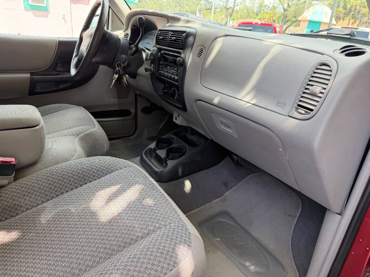 Used 1999 Ford Ranger XLT AWD/4WD image 6