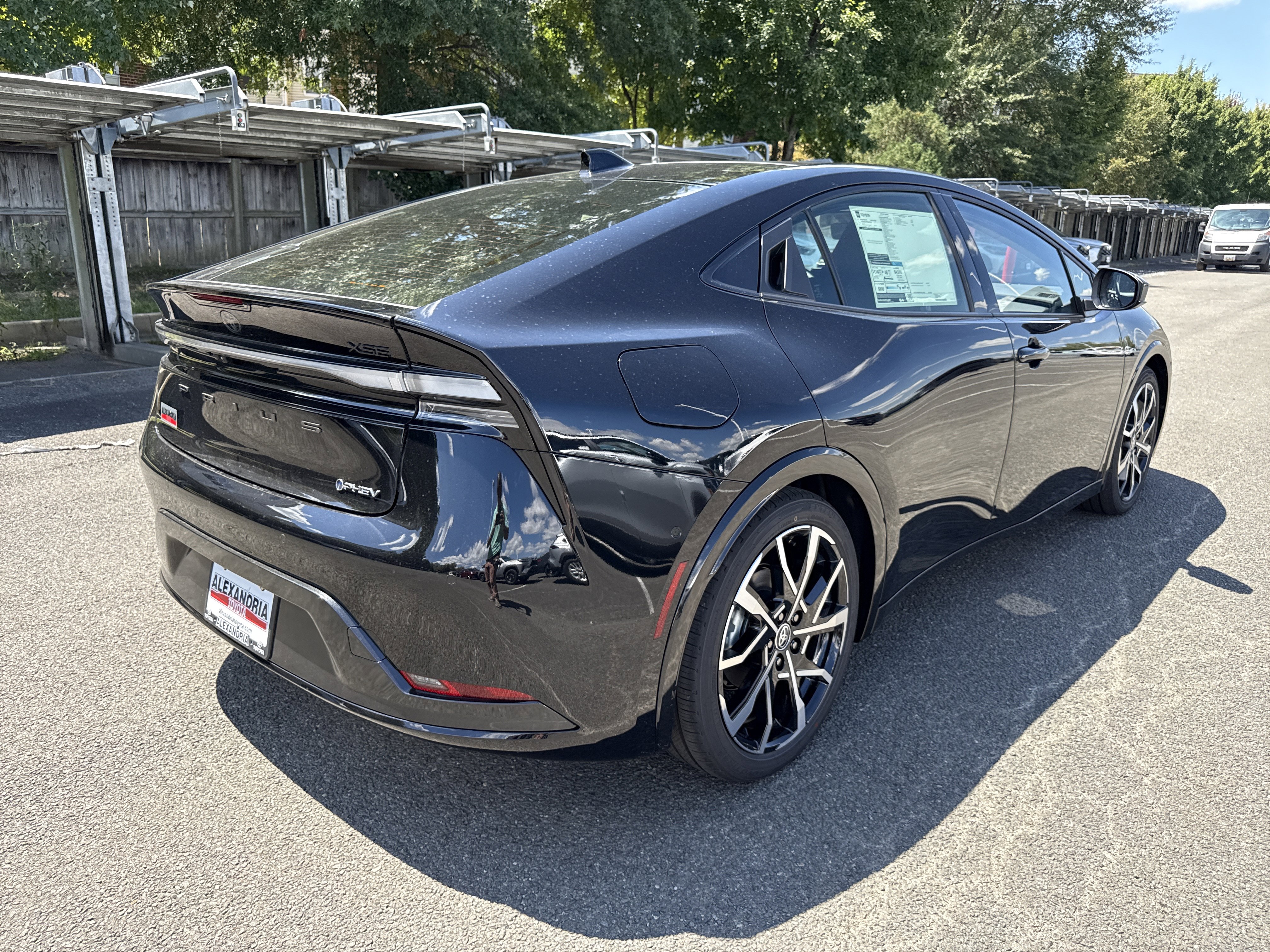 New 2026 Toyota Prius Plug-In Hybrid image 4