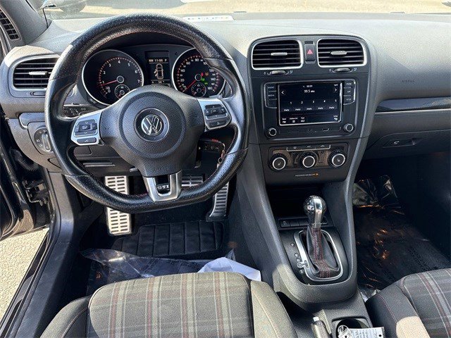 Used 2014 Volkswagen GTI Wolfsburg Edition image 17