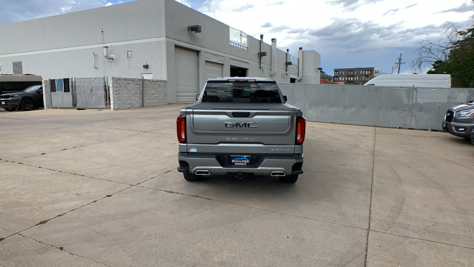 Used 2025 GMC Sierra 1500 Denali Ultimate AWD/4WD image 4