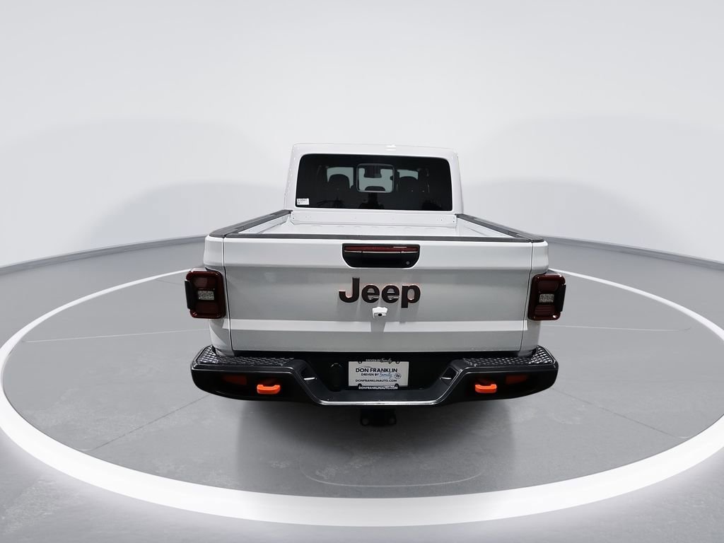 Used 2025 Jeep Gladiator Mojave image 7