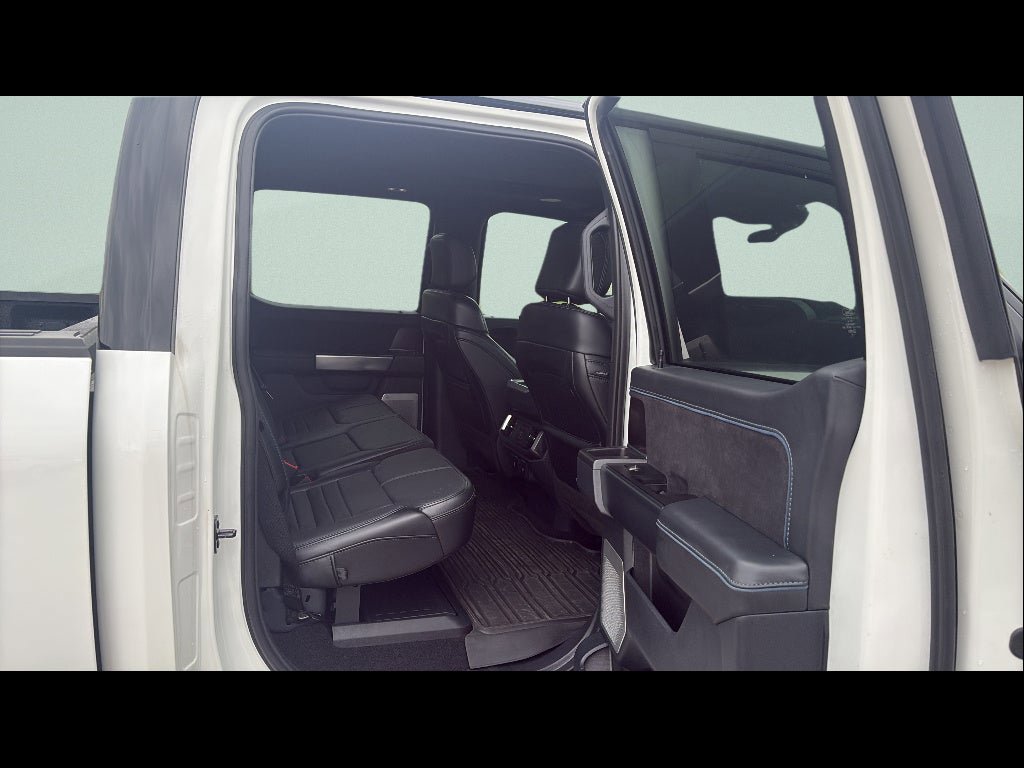 Used 2024 Ford F150 Platinum w/ Equipment Group 702A High image 14