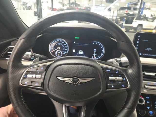 Used 2025 Genesis G70 2.5T image 15