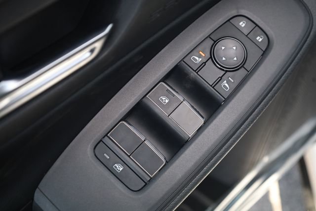 New 2026 Nissan Sentra SV w/ SV Convenience Package FWD image 16