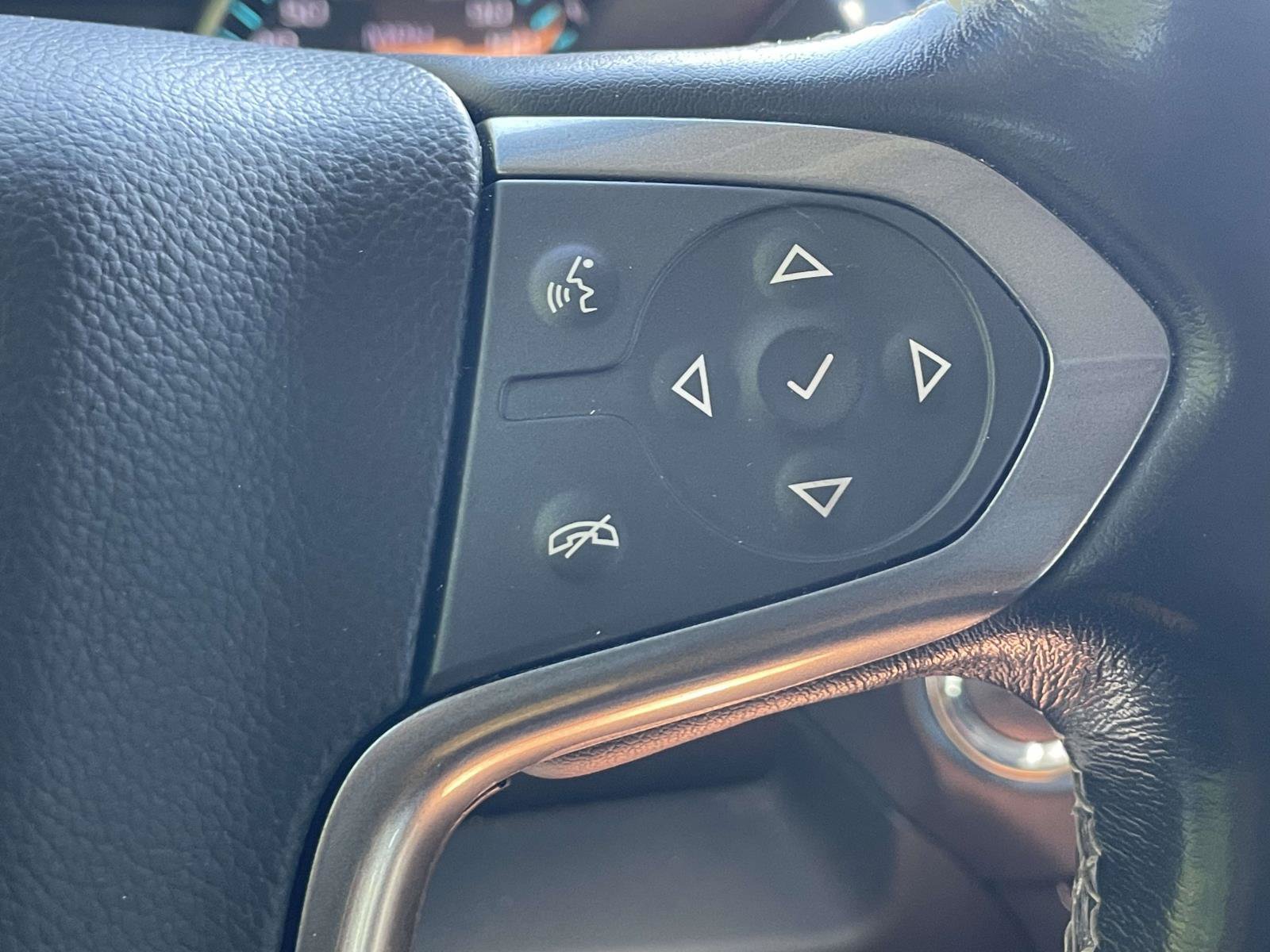 Used 2020 Chevrolet Tahoe Premier AWD/4WD image 26