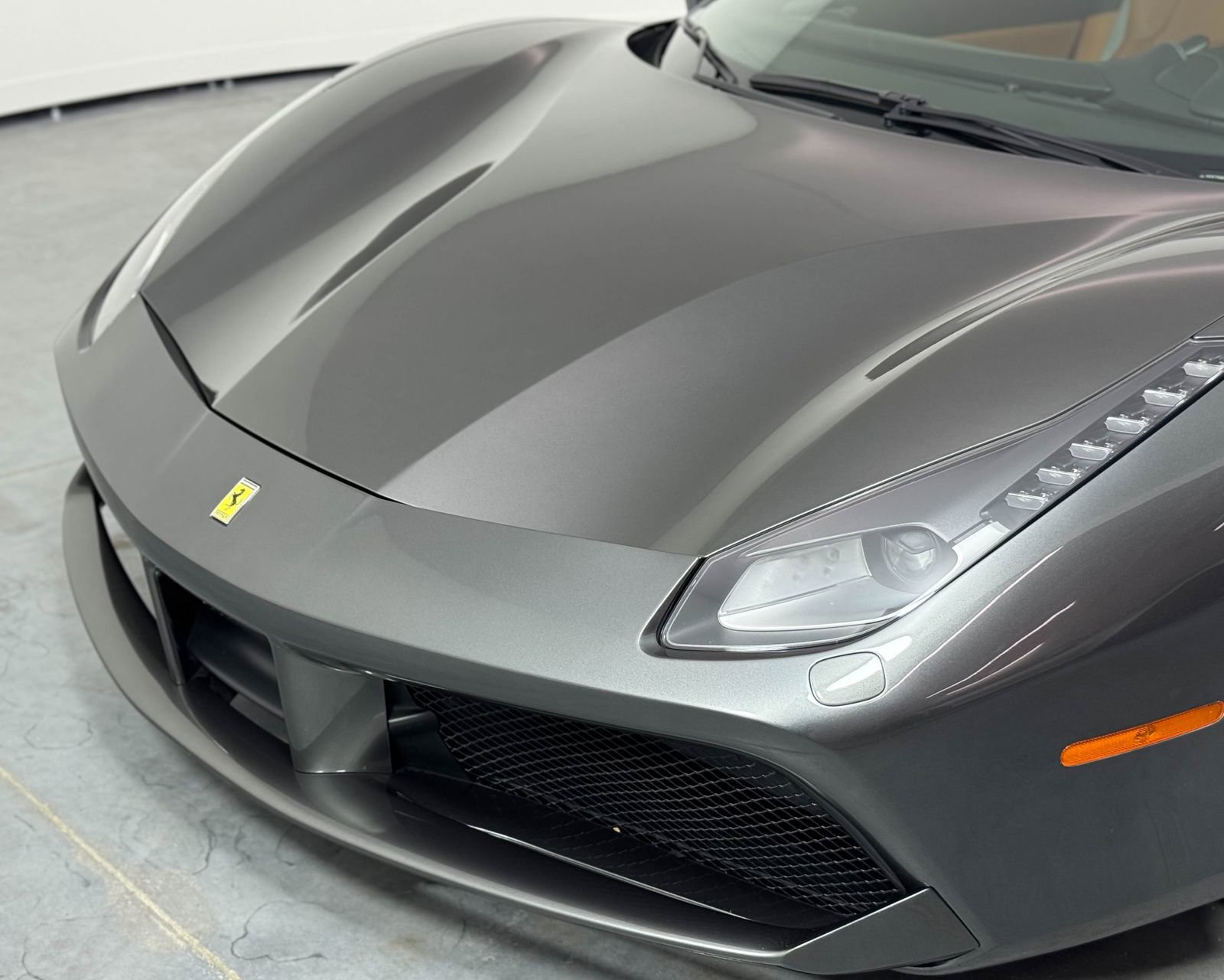 Used 2017 Ferrari 488 GTB image 43