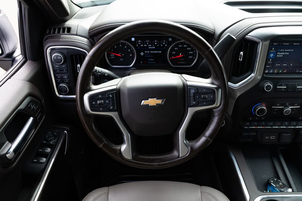 Used 2020 Chevrolet Silverado 1500 LTZ w/ LTZ Premium Package AWD/4WD image 11