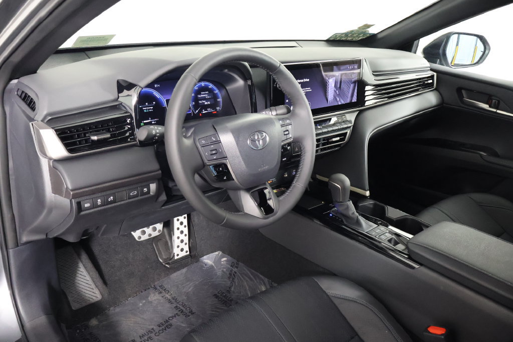Used 2026 Toyota Camry XSE FWD image 7