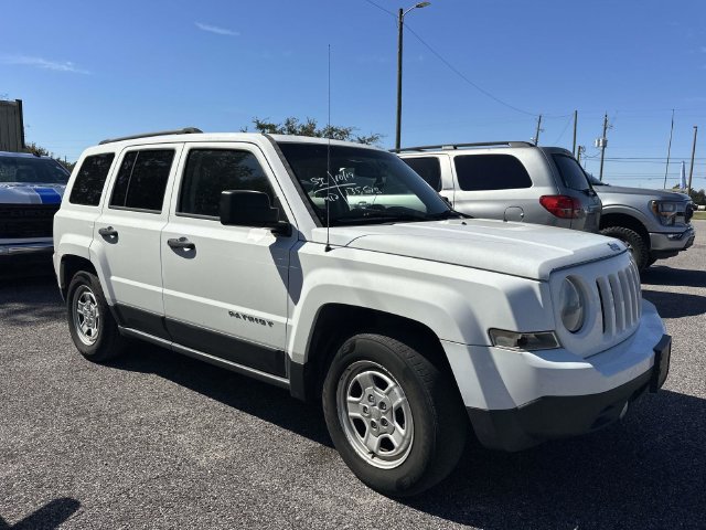 Used 2016 Jeep Patriot Sport FWD image 9
