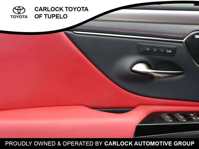 Used 2023 Lexus ES 350 F Sport w/ Accessory Package (Z2) image 29