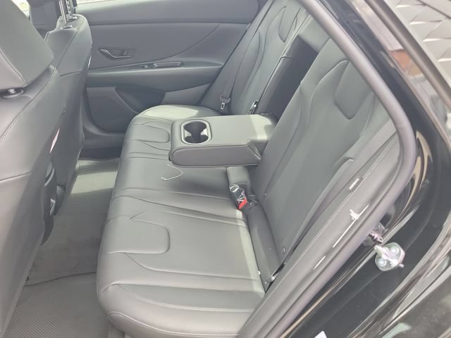 New 2026 Hyundai Elantra SEL Sport FWD image 25