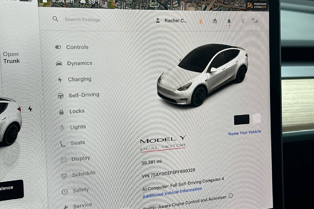 Used 2023 Tesla Model Y Performance AWD/4WD image 27