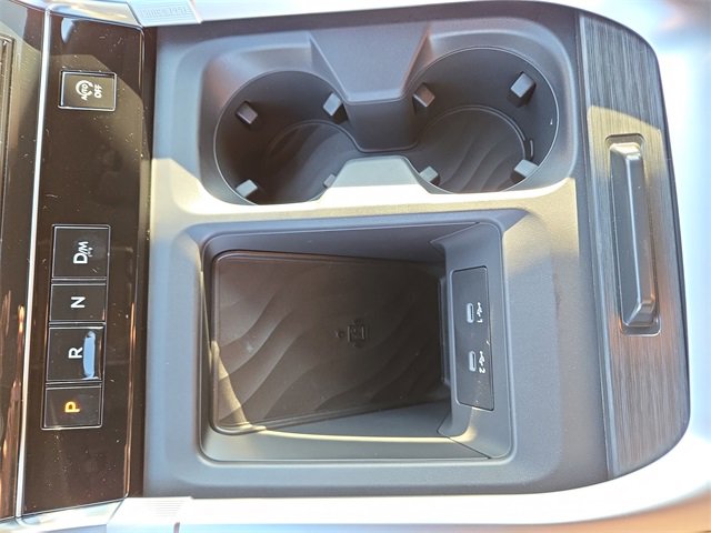 New 2026 Nissan Armada SL w/ Captain's Chari Seat Package image 19