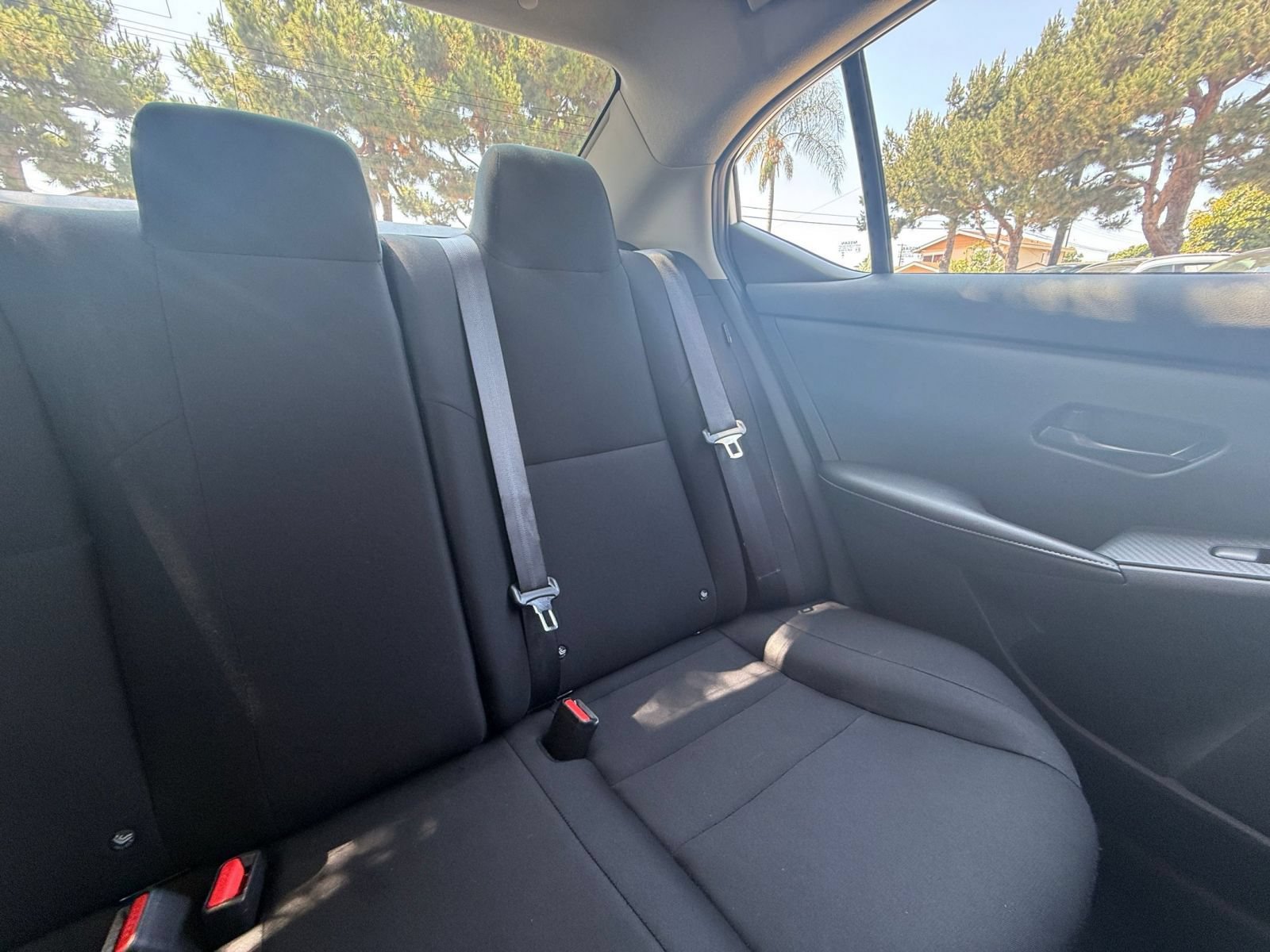 Used 2025 Nissan Sentra S FWD image 34