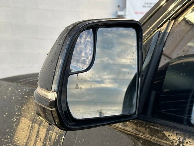 Used 2023 Jeep Grand Wagoneer Series II image 6