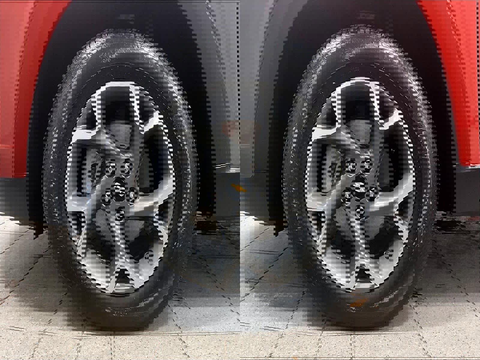 Used 2024 Chevrolet Trax LT image 7